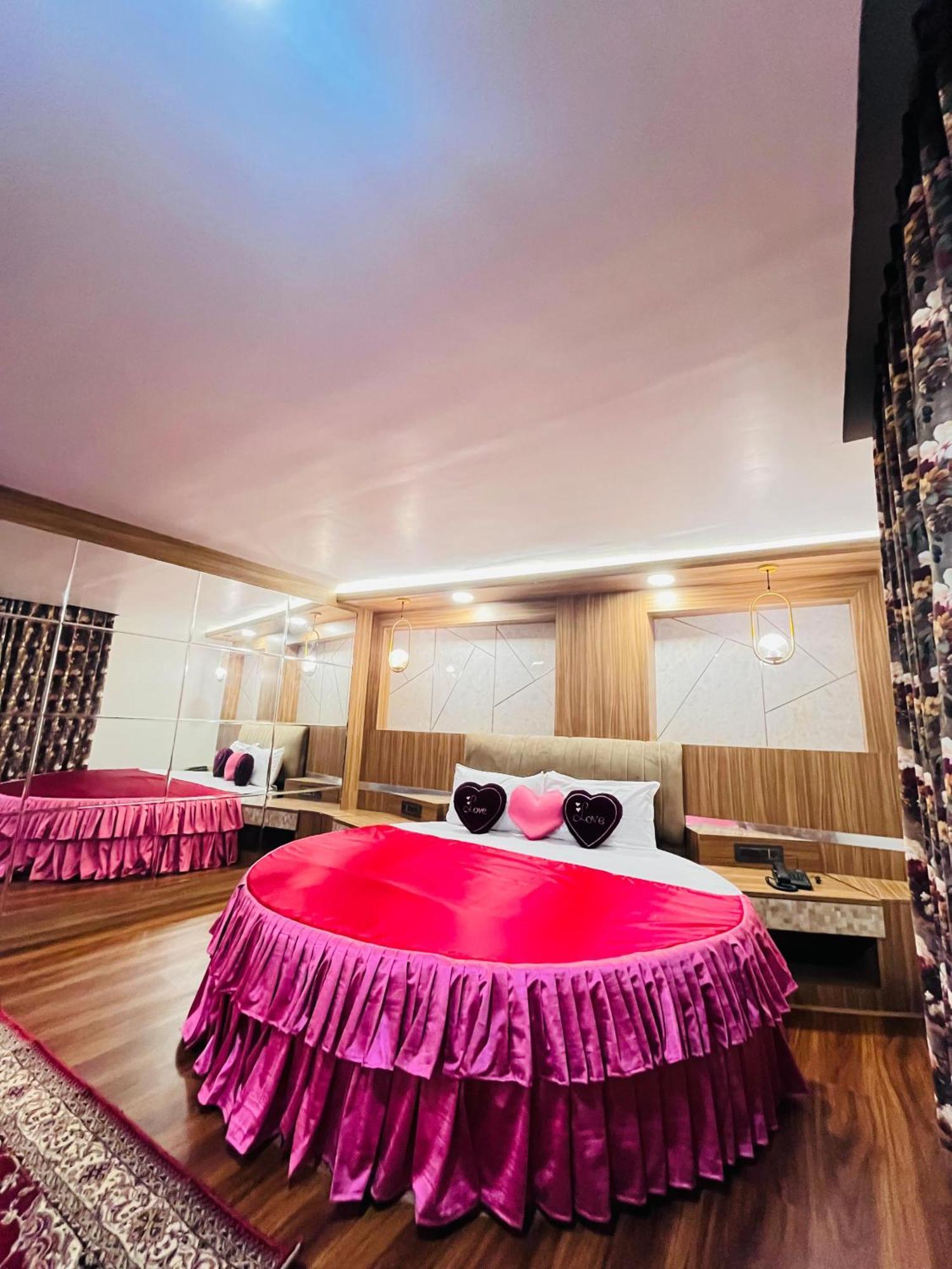 Hotel Broadway Boutique Mall Road Darjeeling - A Luxury Collection - Best Seller Exteriör bild