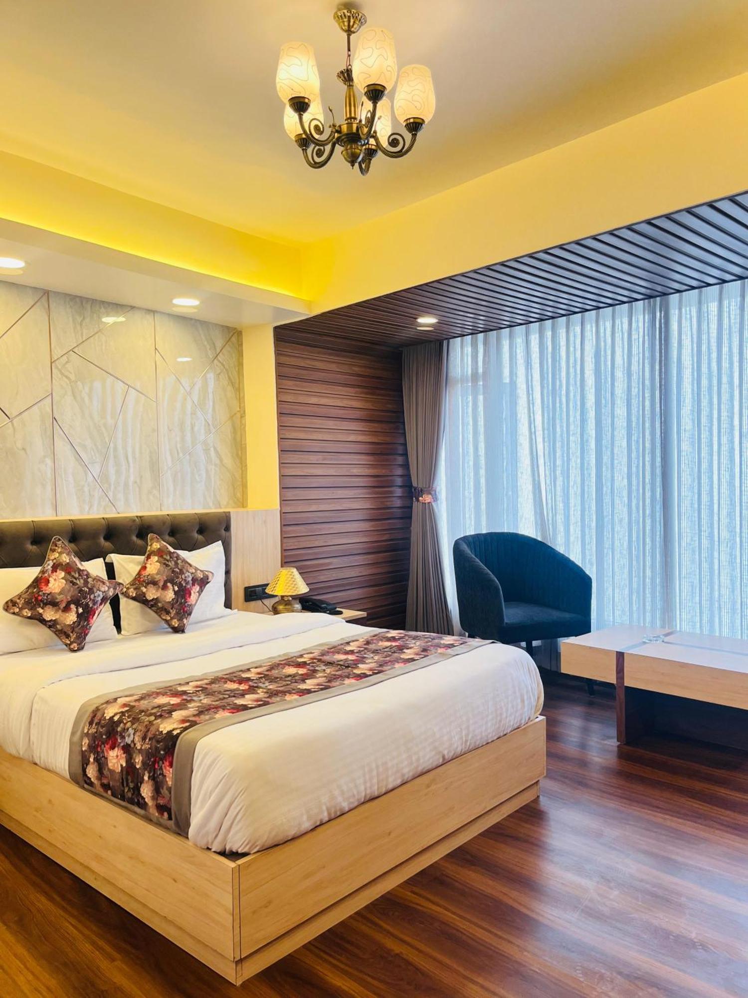 Hotel Broadway Boutique Mall Road Darjeeling - A Luxury Collection - Best Seller Exteriör bild